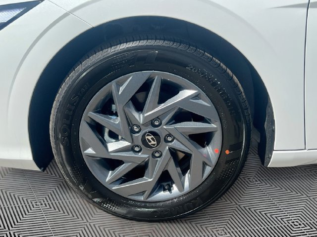 New 2026 Hyundai Elantra Hybrid FWD image 11