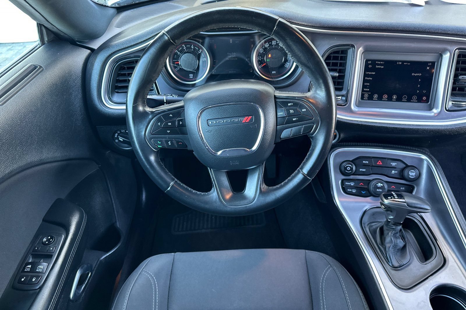Used 2019 Dodge Challenger SXT RWD image 13