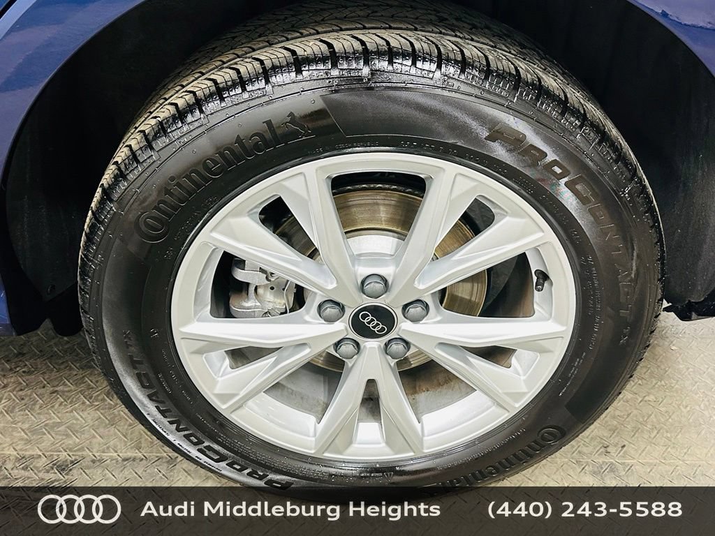Certified 2025 Audi Q3 2.0T Premium Plus w/ Premium Plus Package AWD/4WD image 37