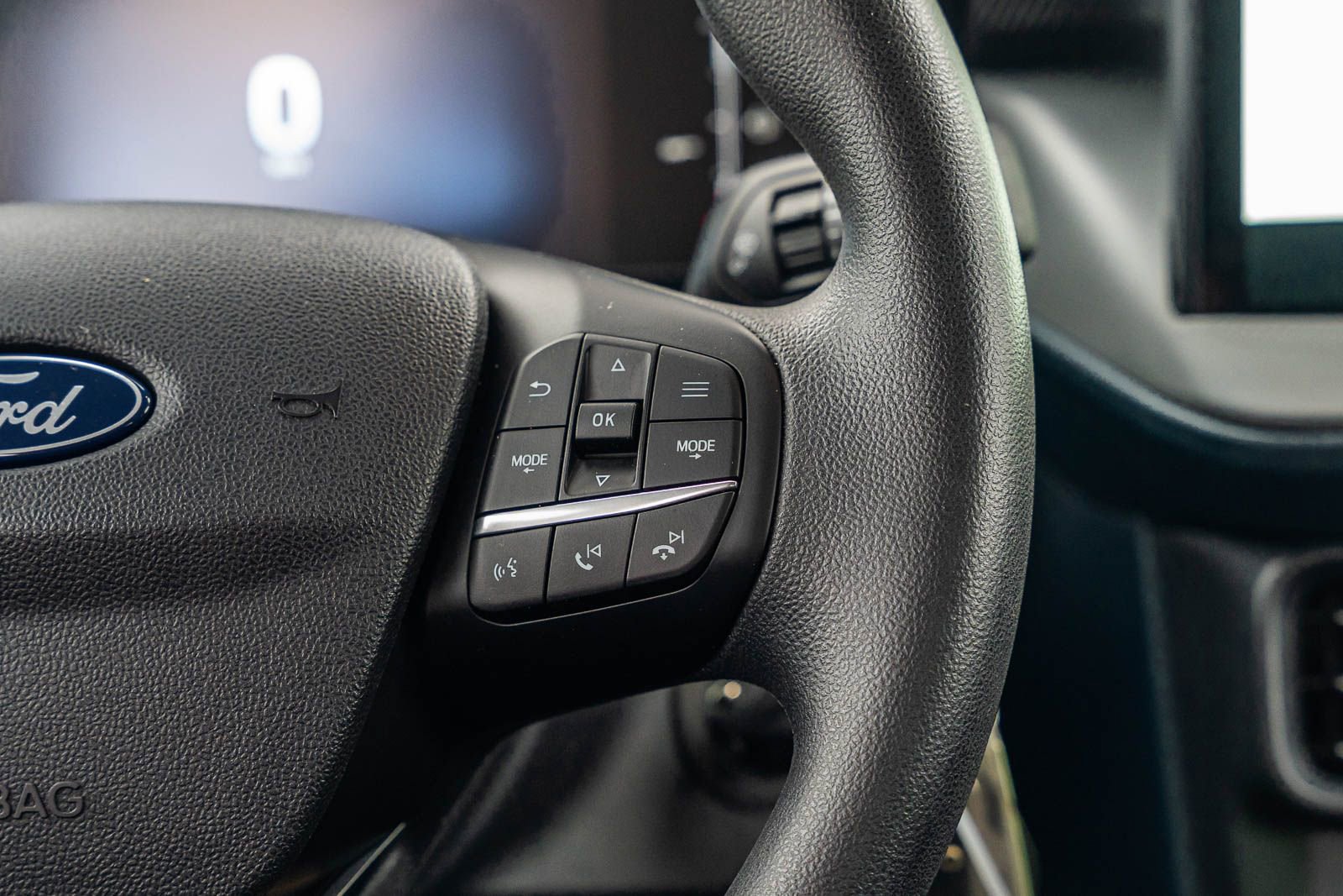 Used 2025 Ford Maverick XL w/ Equipment Group 102A image 29