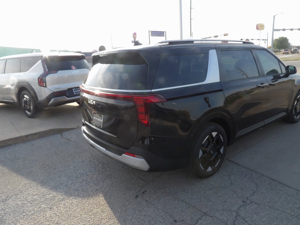 New 2026 Kia Carnival EX image 6
