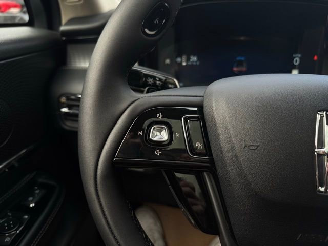 New 2026 Lincoln Corsair Premiere image 25