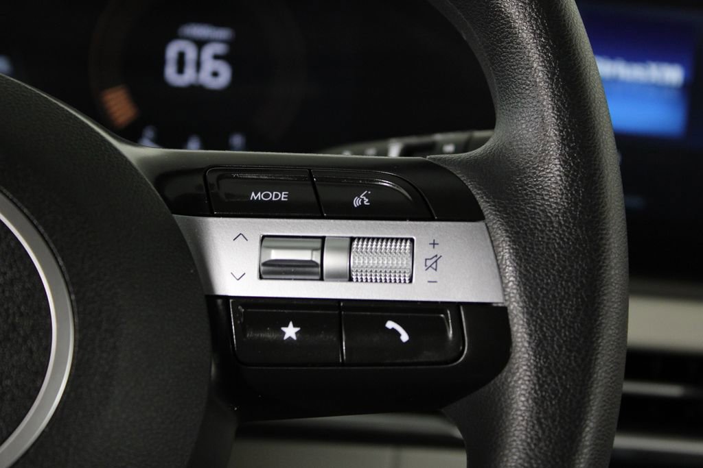 Certified 2026 Hyundai Tucson SE image 27