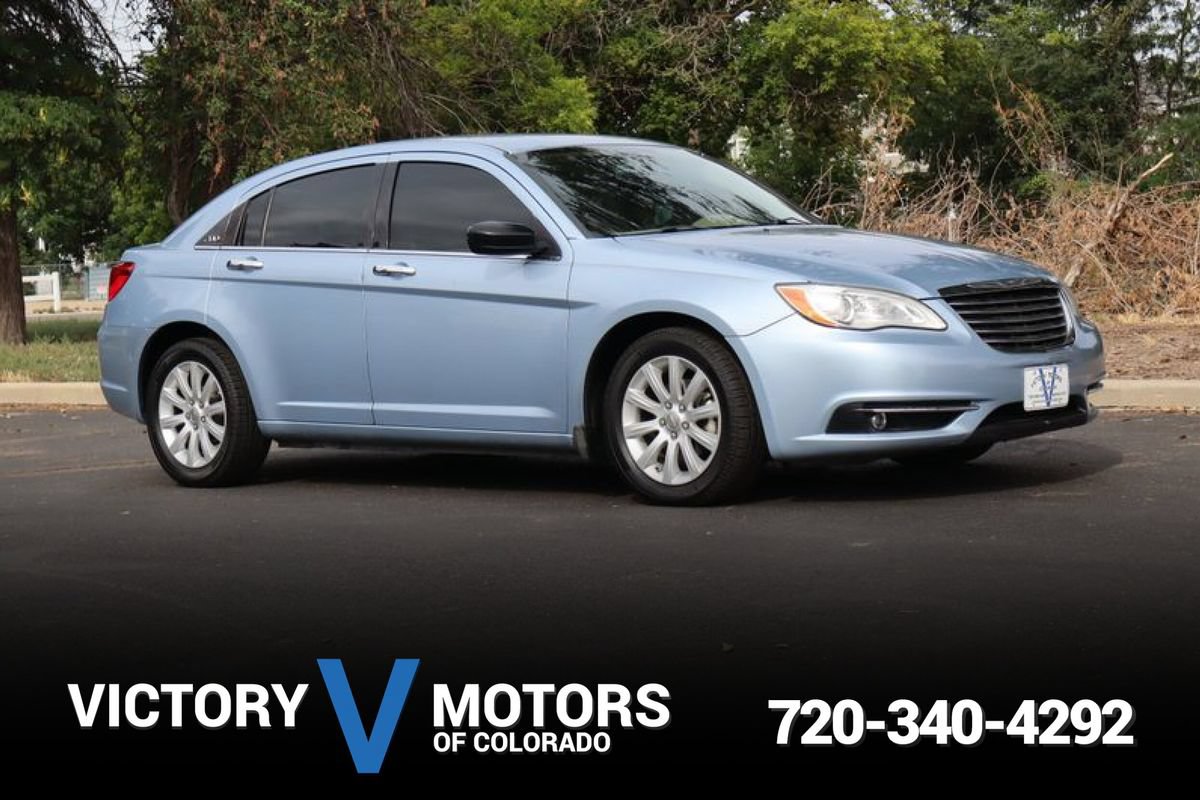 Used 2014 Chrysler 200 Limited