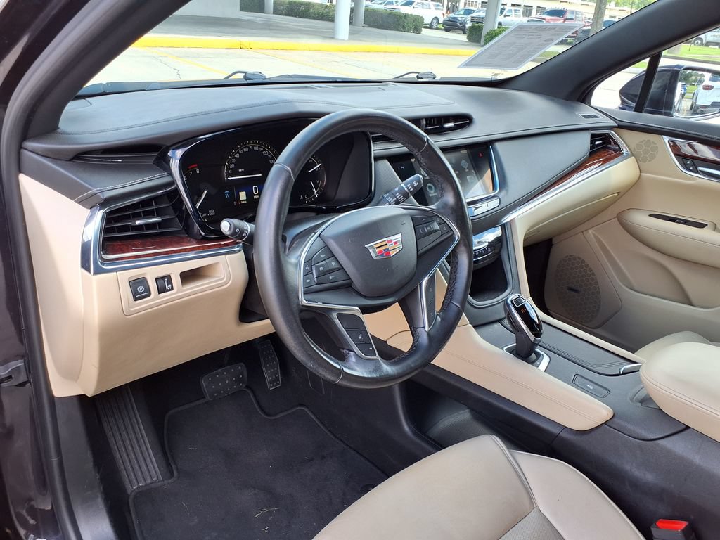 Used 2018 Cadillac XT5 Luxury FWD image 19
