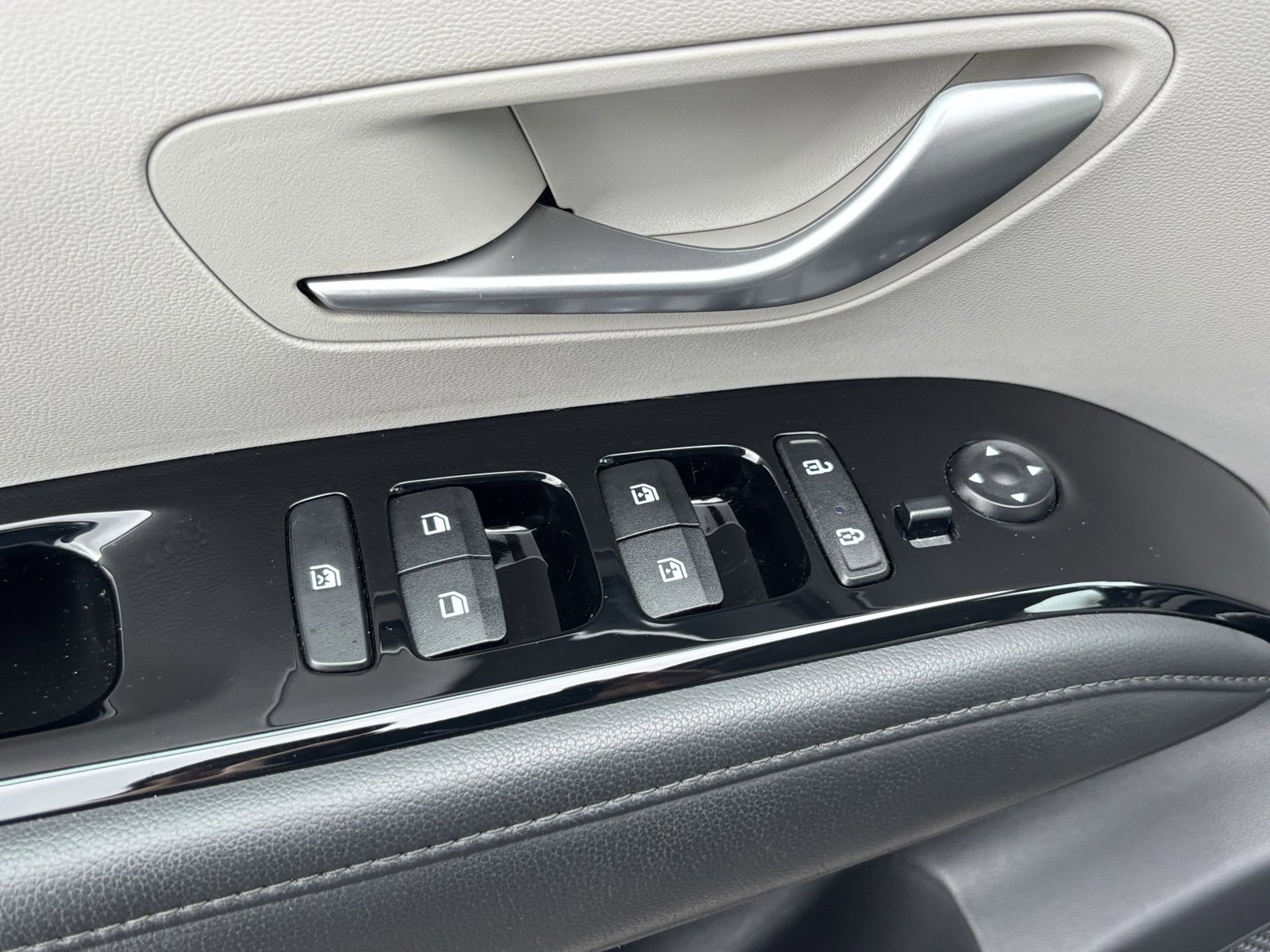 Certified 2023 Hyundai Tucson SEL w/ Cargo Package image 13