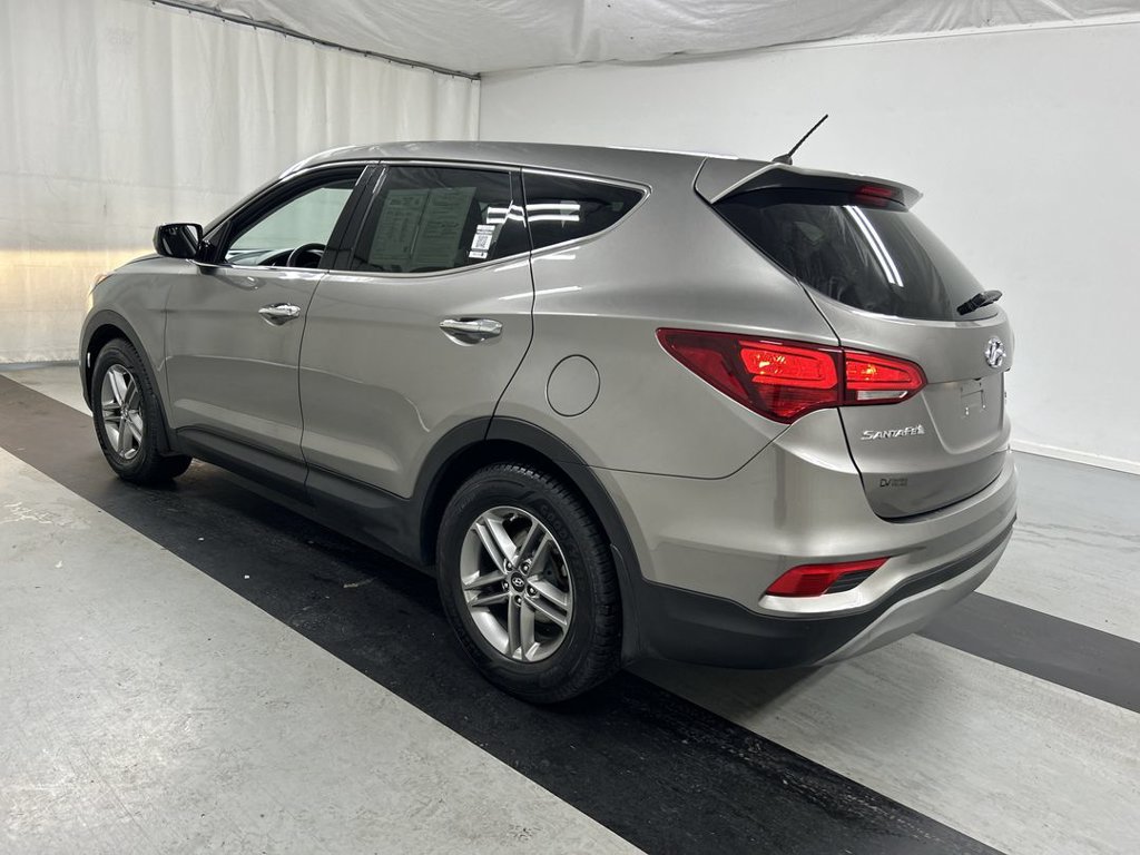 Used 2018 Hyundai Santa Fe Sport w/ Winter Weather Package AWD/4WD image 7