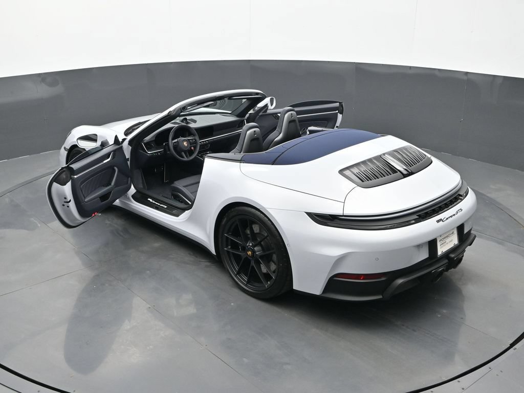 Certified 2026 Porsche 911 Carrera GTS RWD image 25