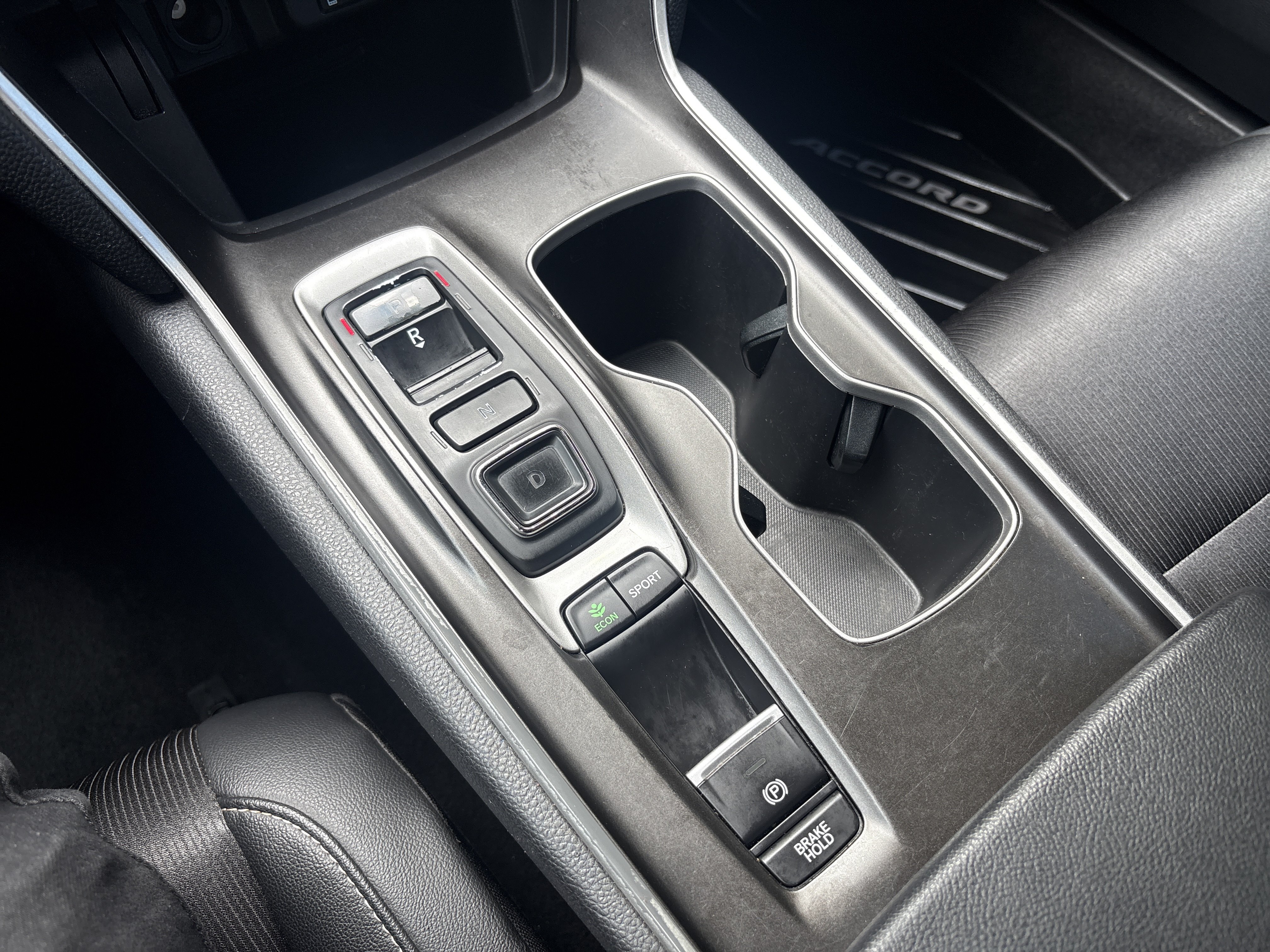 Used 2019 Honda Accord Sport image 18