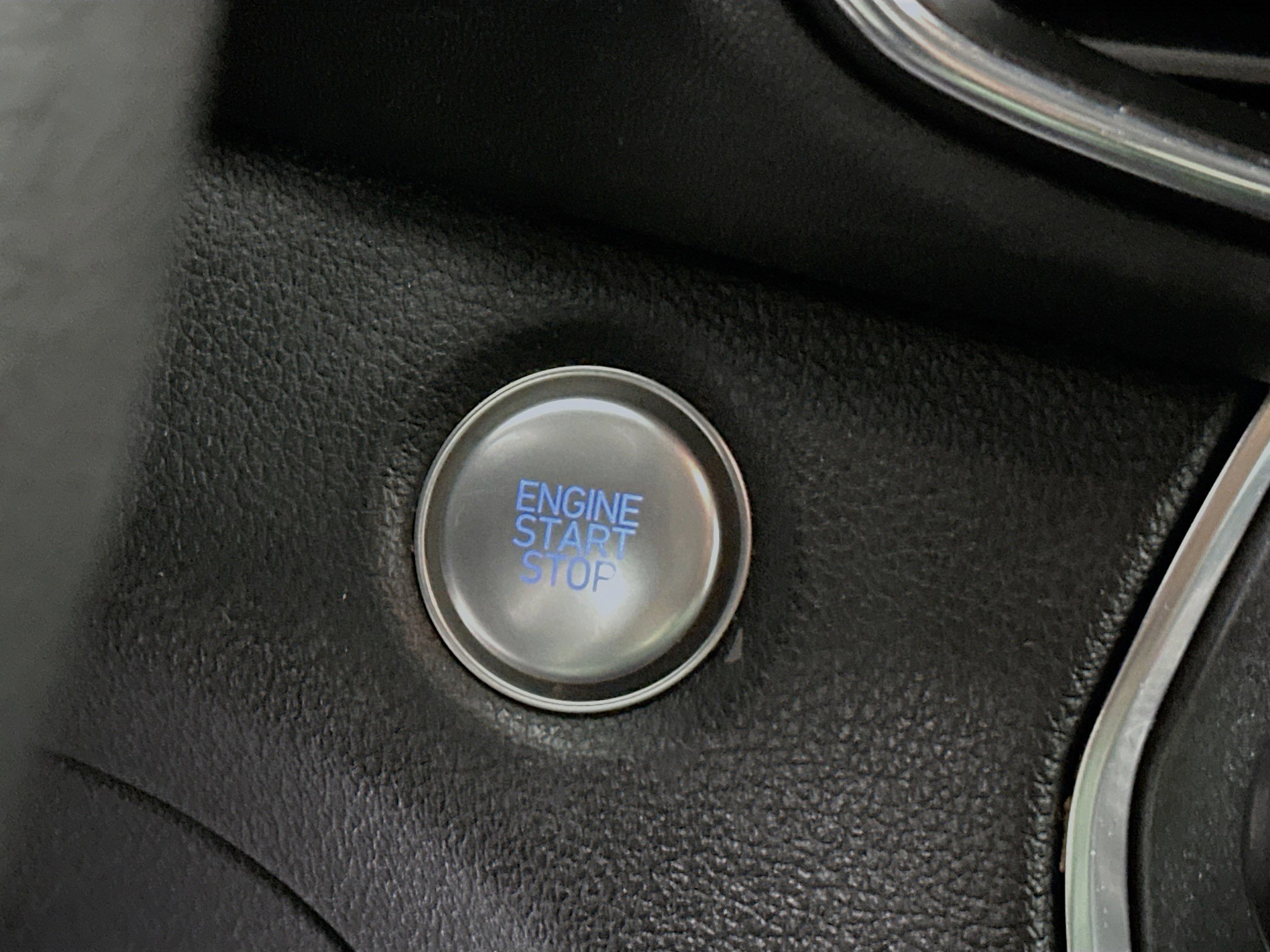 Used 2020 Hyundai Santa Fe SEL image 19