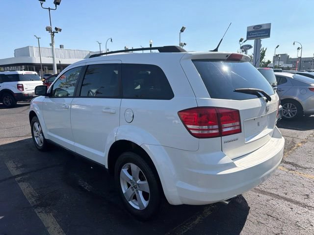 Used 2010 Dodge Journey SXT FWD image 4