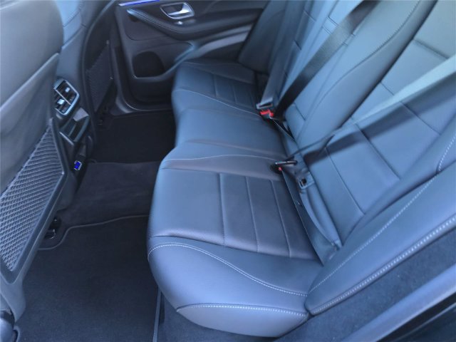 Certified 2026 Mercedes-Benz GLE 450 4MATIC image 17