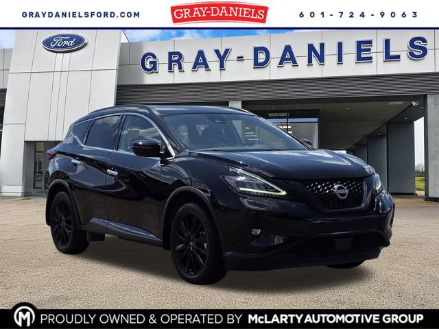 Used 2023 Nissan Murano SV w/ SV Midnight Edition Package FWD image 1