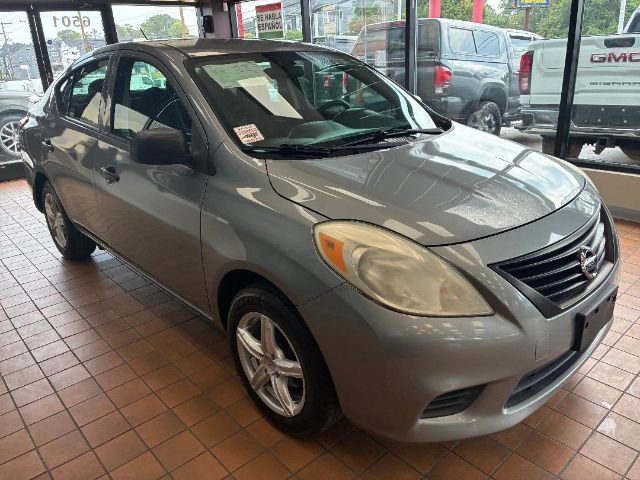 Used 2013 Nissan Versa S Plus image 1