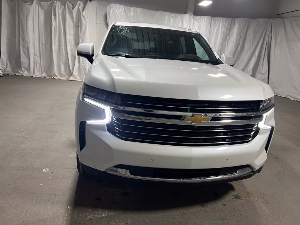 Used 2021 Chevrolet Tahoe LT w/ LT Signature Plus Package RWD image 2