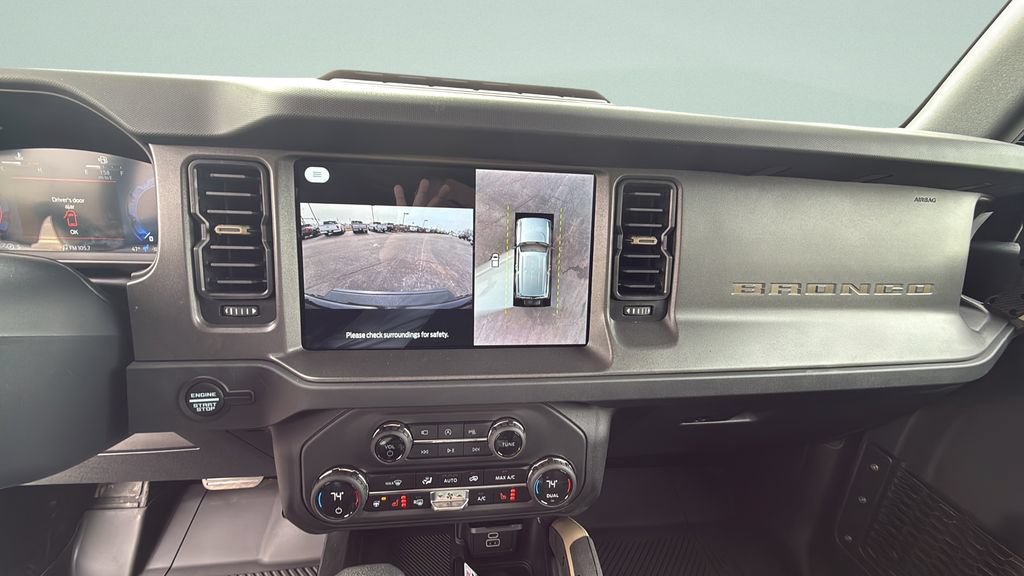 New 2026 Ford Bronco Badlands AWD/4WD image 13