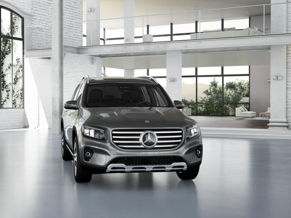 New 2026 Mercedes-Benz GLB 250 4MATIC image 8