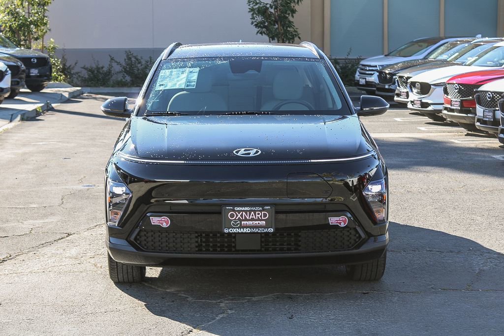 Used 2024 Hyundai Kona SEL image 2