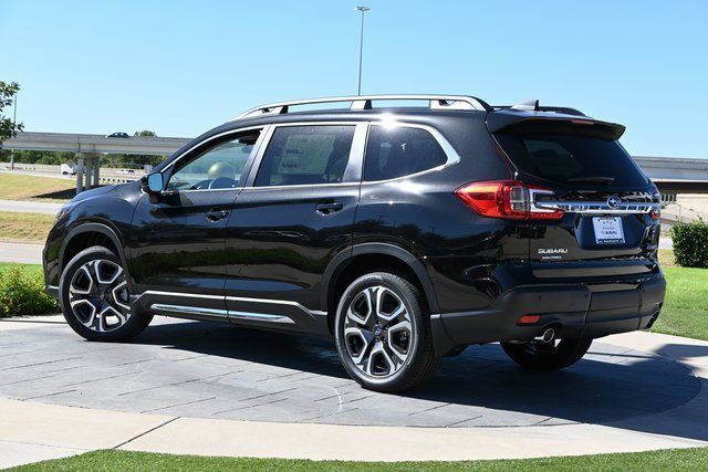 New 2025 Subaru Ascent Limited image 5