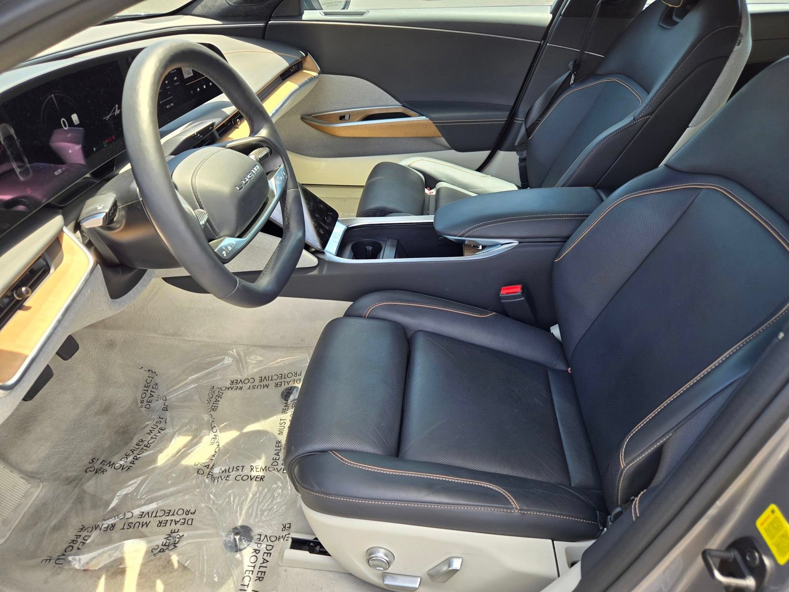 Used 2025 Lucid Air Touring AWD/4WD image 15