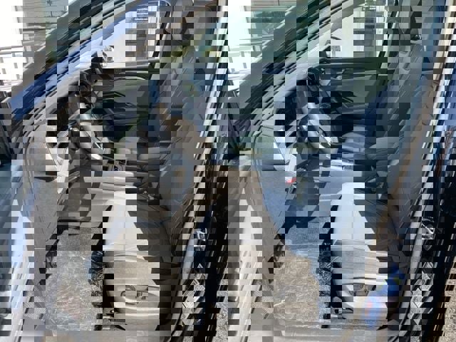 New 2025 Volkswagen Tiguan SE image 26