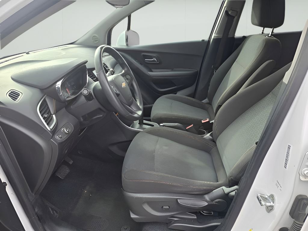 Used 2020 Chevrolet Trax LS w/ Tint and Cruise Package image 11