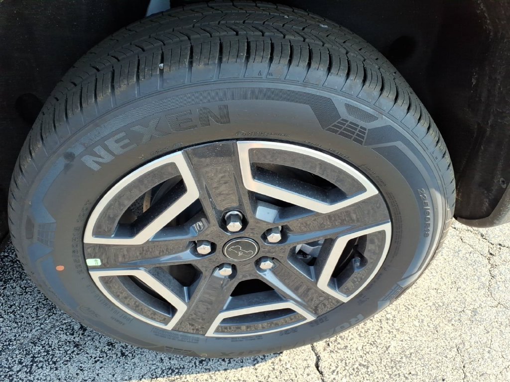 New 2026 Jeep Cherokee Laredo AWD/4WD image 5