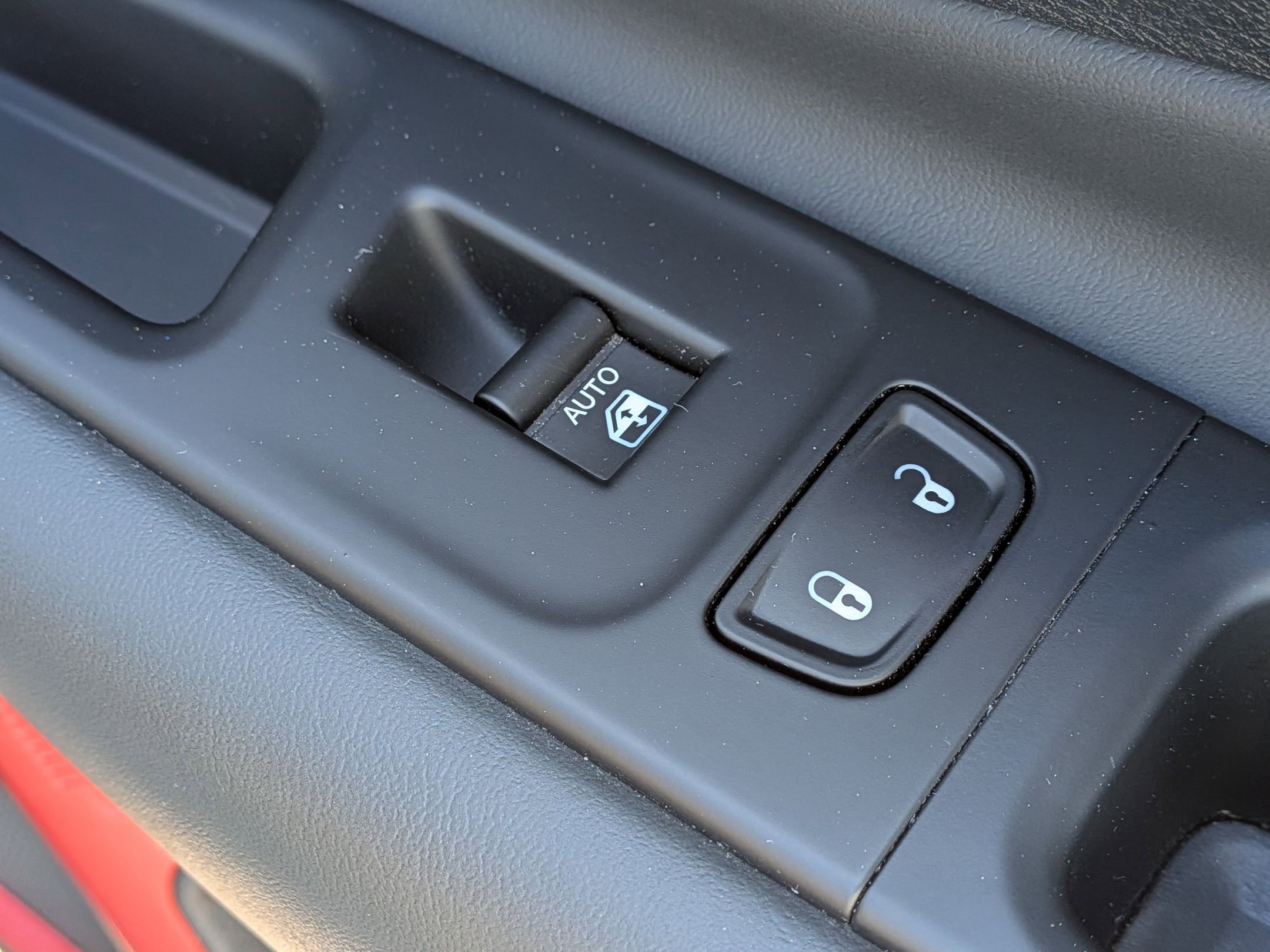 Used 2023 Jeep Renegade Trailhawk AWD/4WD image 34