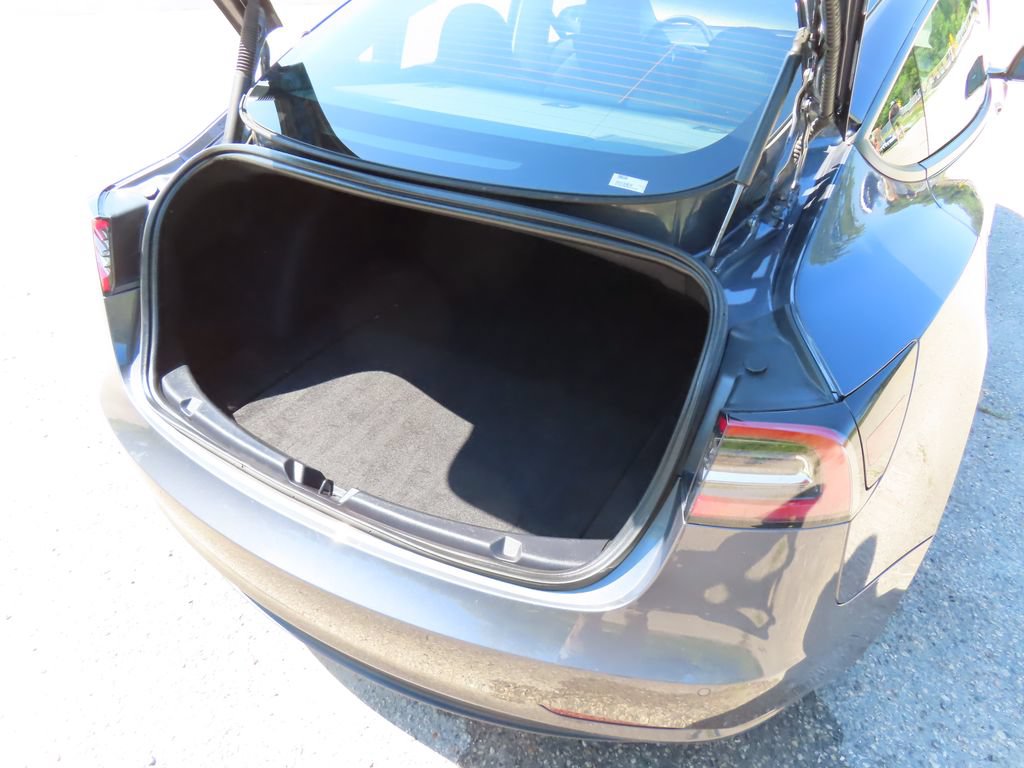 Used 2022 Tesla Model 3 Long Range AWD/4WD image 16