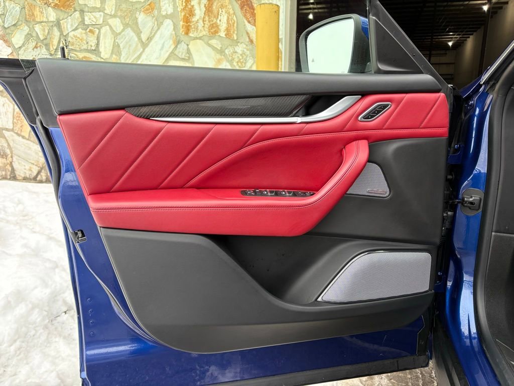 Used 2019 Maserati Levante GTS image 22