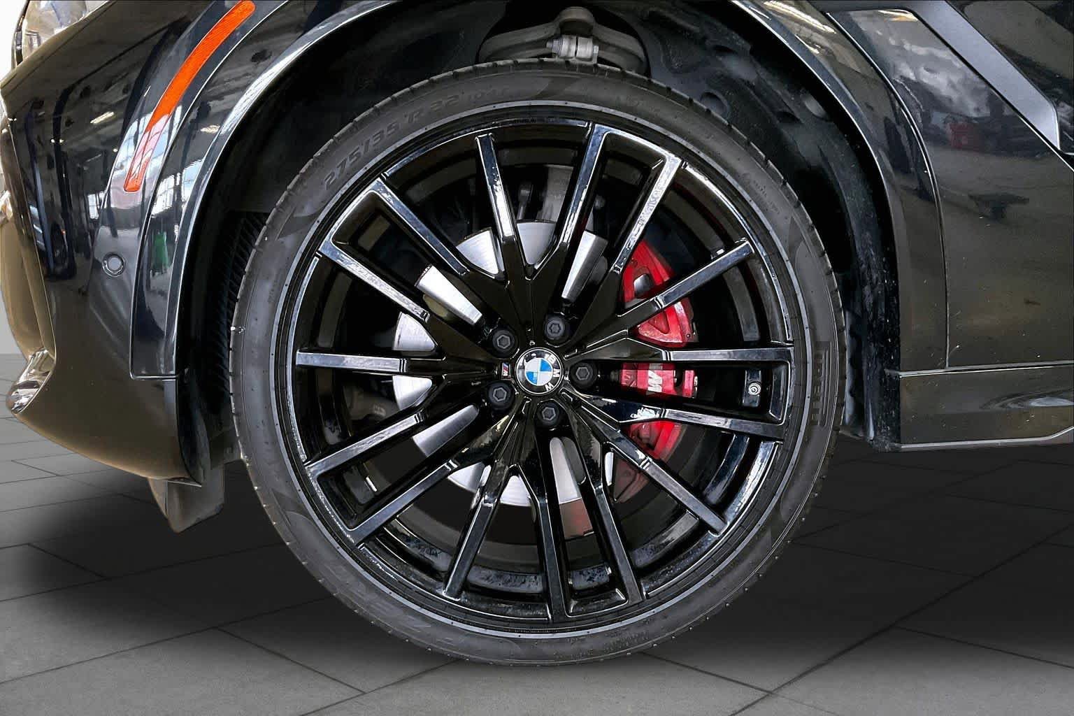 Used 2023 BMW X6 xDrive40i w/ M Sport Package AWD/4WD image 10