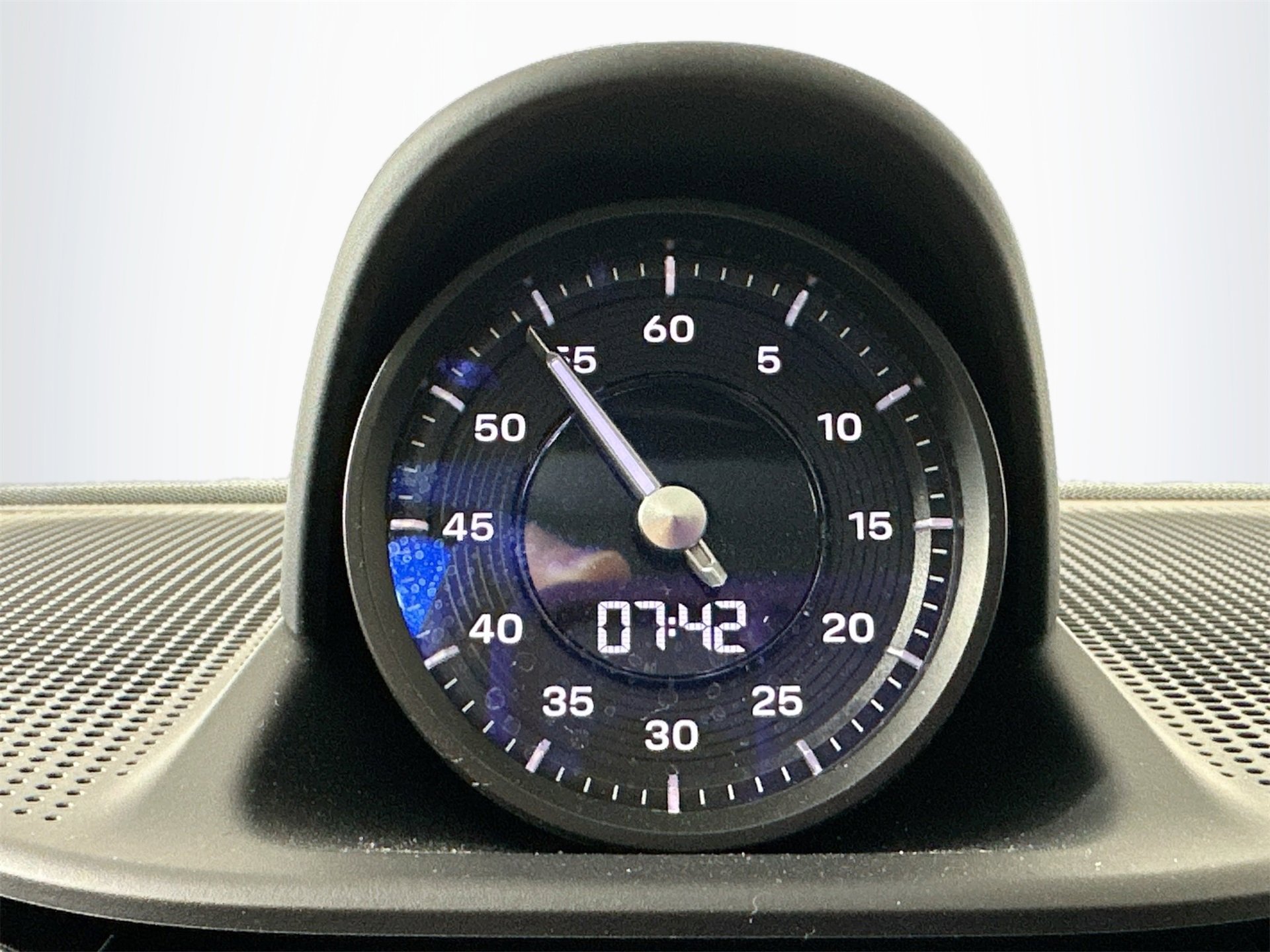 Certified 2024 Porsche Taycan GTS w/ Technology Package image 24