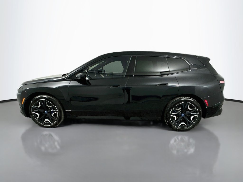 Certified 2024 BMW iX xDrive50 w/ Premium Package AWD/4WD image 8