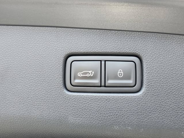 Used 2023 Genesis GV70 2.5T w/ Sport Prestige Package AWD/4WD image 14