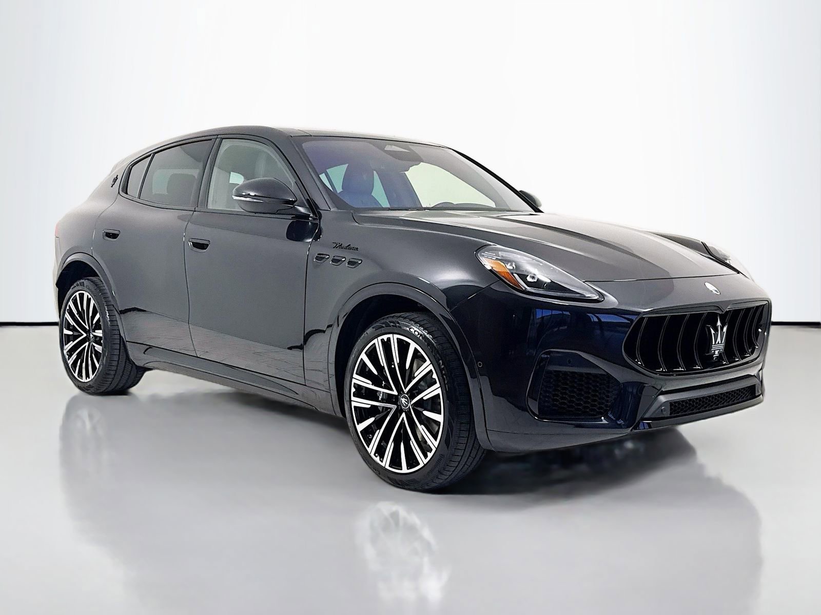 New 2025 Maserati Grecale Modena image 1
