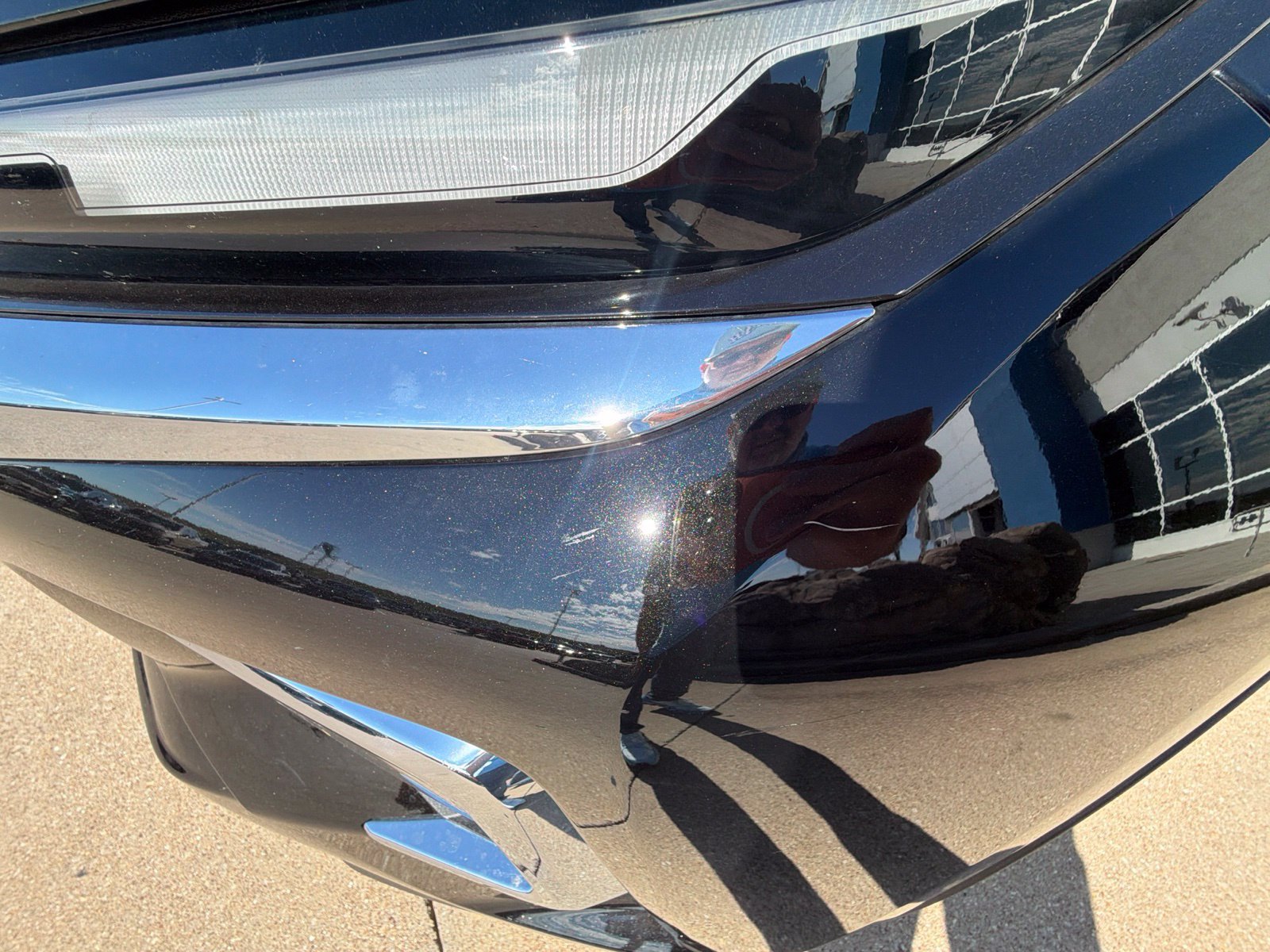 Used 2026 Chevrolet Traverse LT w/ Driver Confidence Package FWD image 4