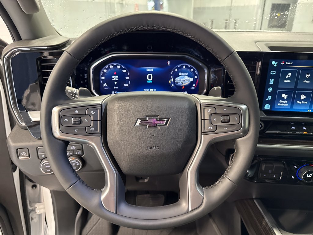 New 2026 Chevrolet Silverado 1500 RST w/ Dark Appearance Package AWD/4WD image 6