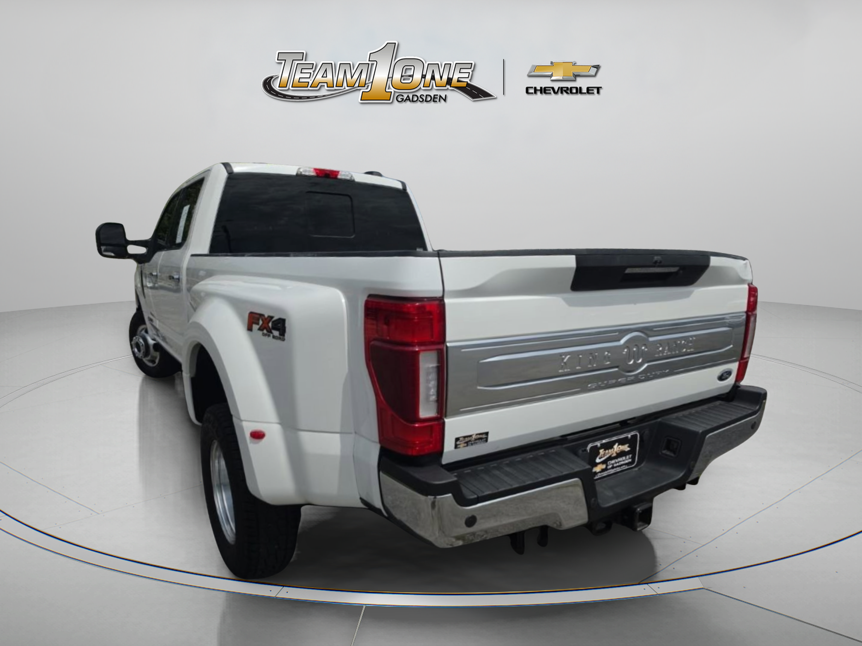 Used 2022 Ford F350 King Ranch w/ King Ranch Ultimate Package AWD/4WD image 6
