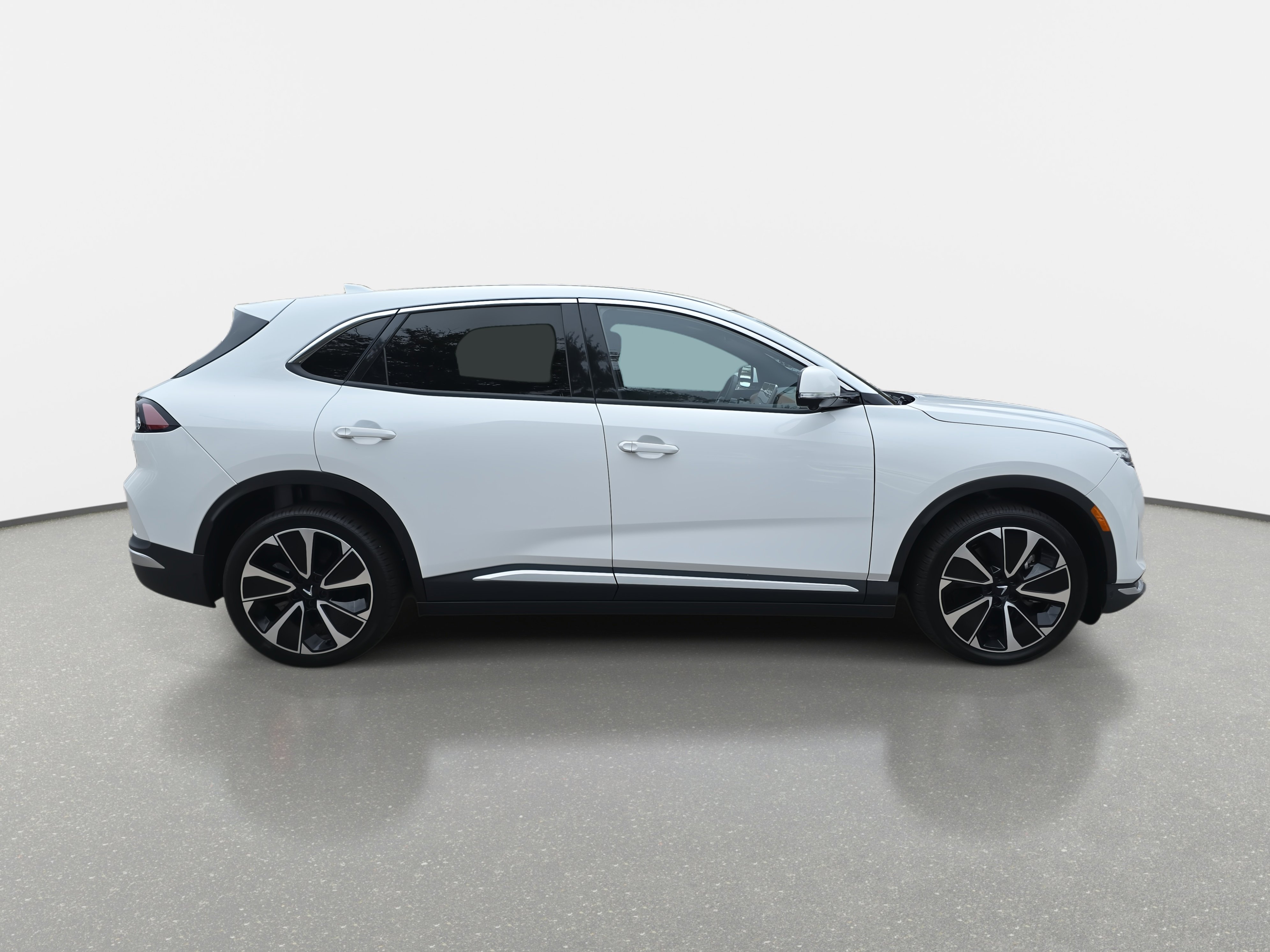 New 2025 VinFast VF 8 Plus image 4