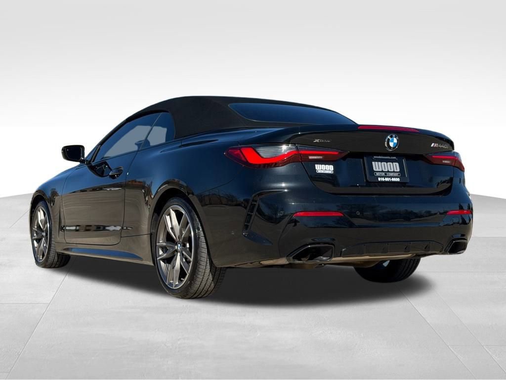 Used 2024 BMW 440i xDrive Convertible w/ Premium Package image 7