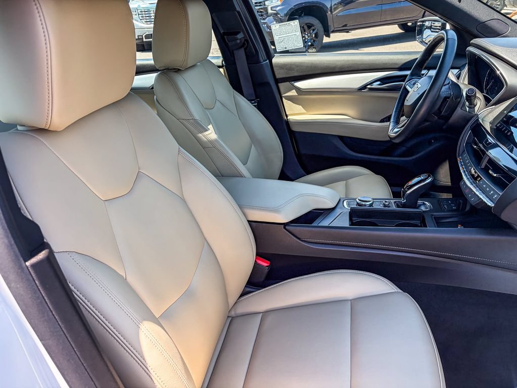 Certified 2023 Cadillac CT5 Luxury w/ Sun And Sound Package RWD image 34