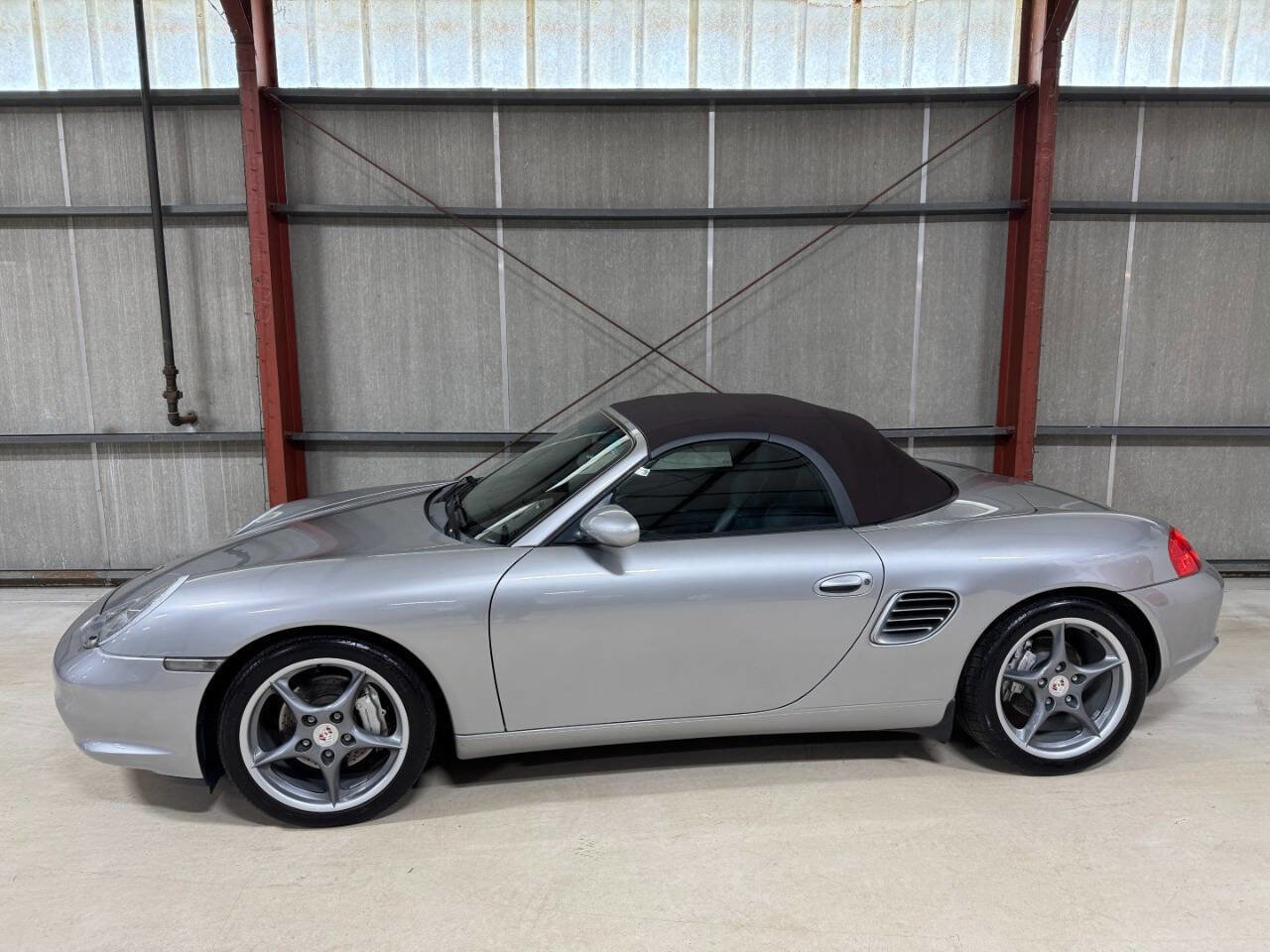 Used 2004 Porsche Boxster S image 3