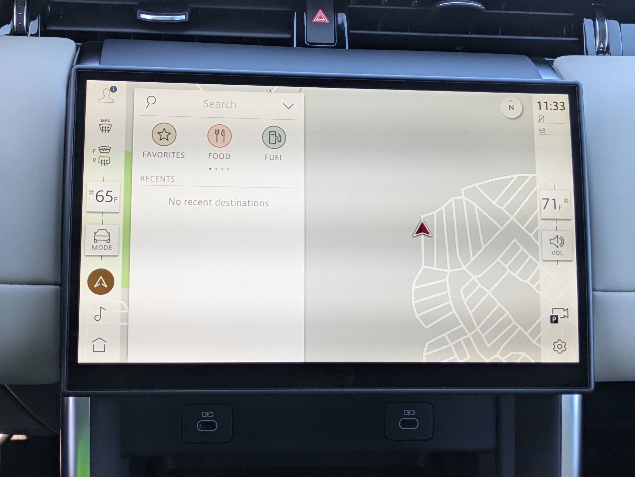 New 2025 Land Rover Discovery Sport S image 13