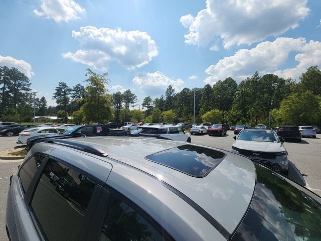 Certified 2025 Toyota Sienna XSE w/ XSE Plus Package AWD/4WD image 20