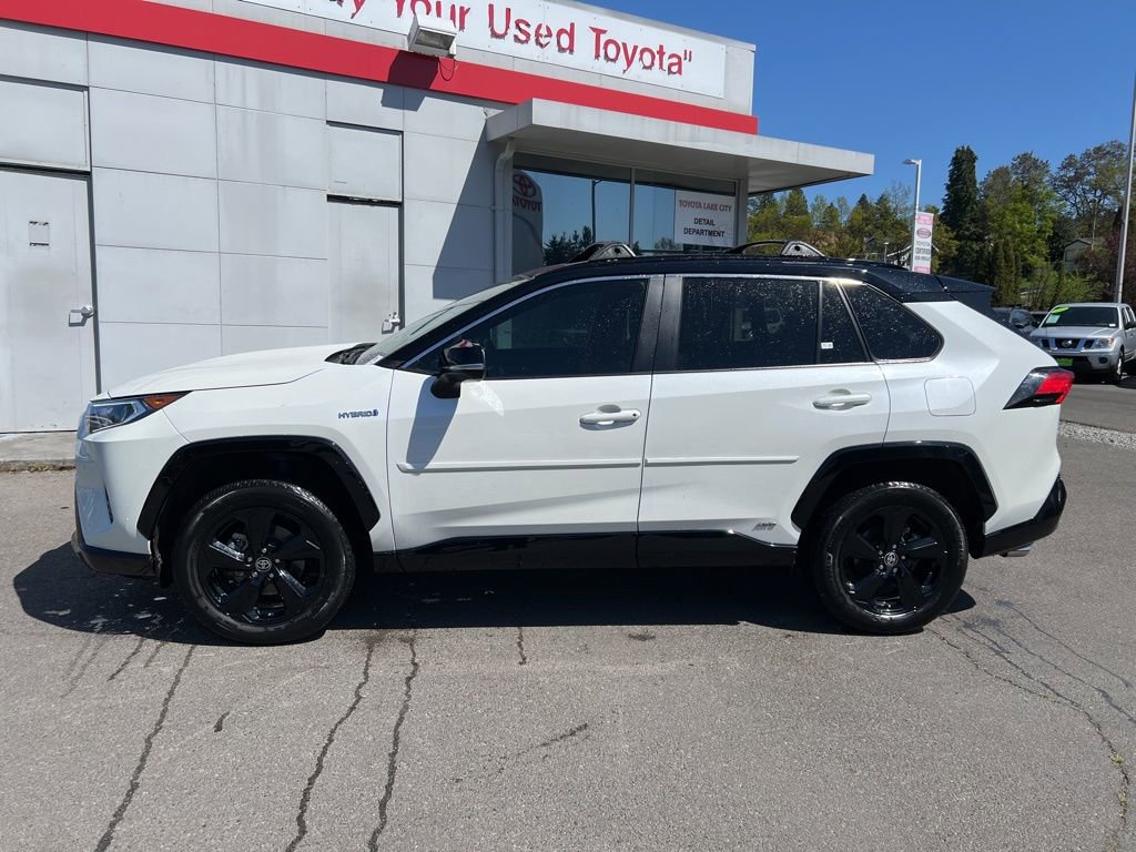 Used 2021 Toyota RAV4 XSE AWD/4WD image 7