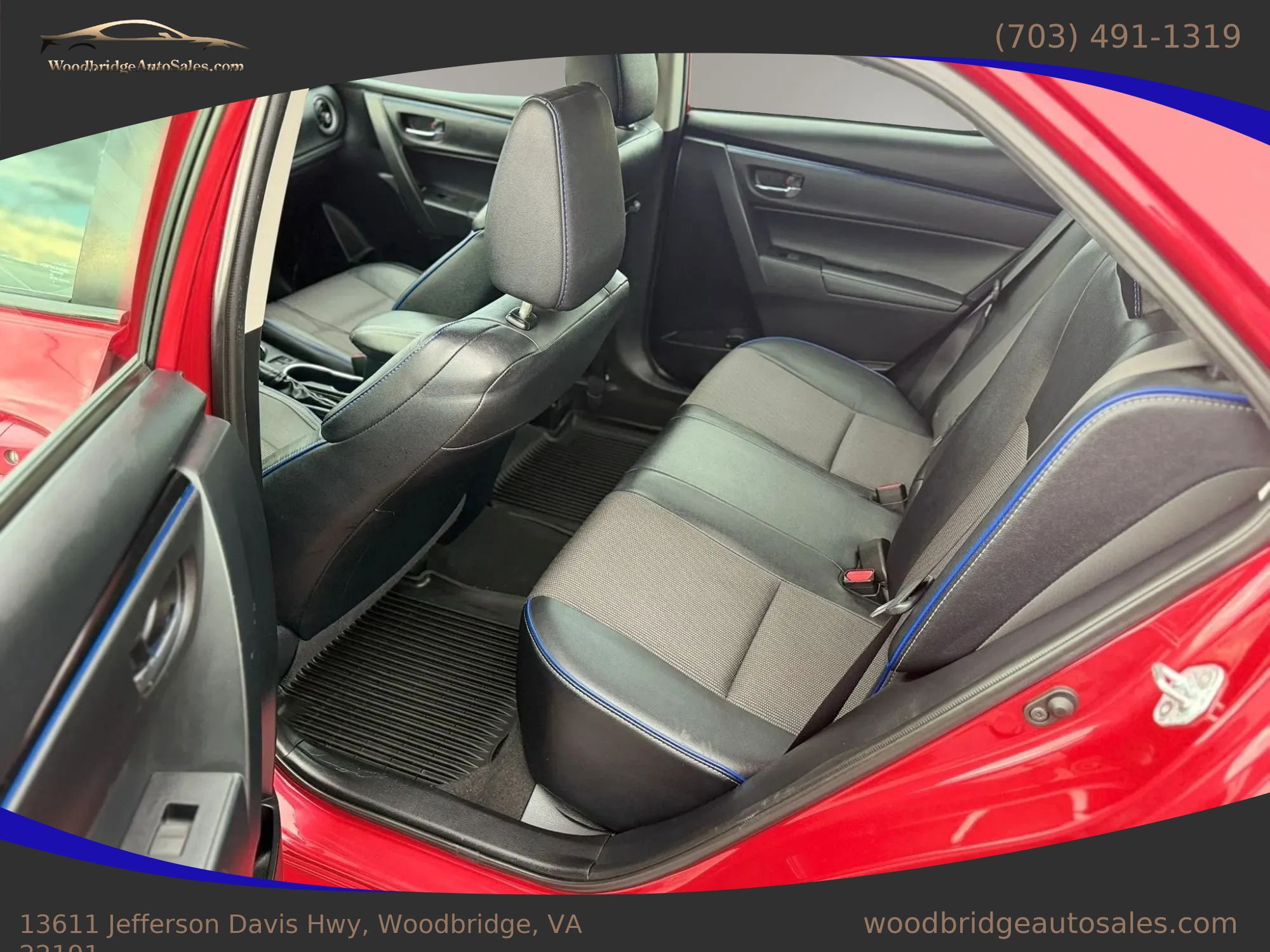 Used 2017 Toyota Corolla SE w/ SE Premium Package FWD image 13