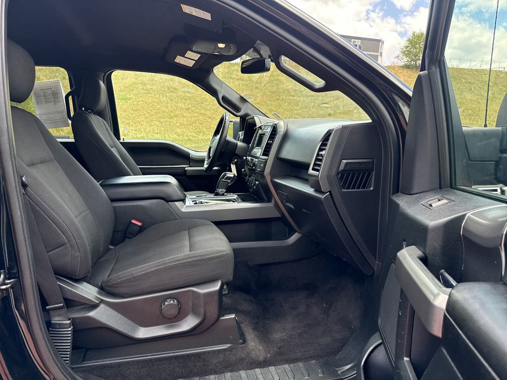 Used 2016 Ford F150 XLT w/ Equipment Group 301A Mid AWD/4WD image 30