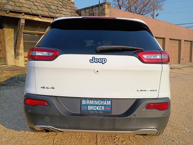 Used 2018 Jeep Cherokee Limited image 10