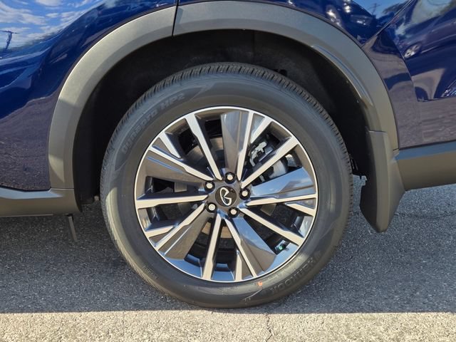 New 2027 INFINITI QX60 Luxe FWD image 10