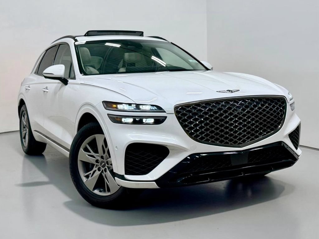 Used 2023 Genesis GV70 3.5T Sport w/ Sport Advanced Package AWD/4WD image 3